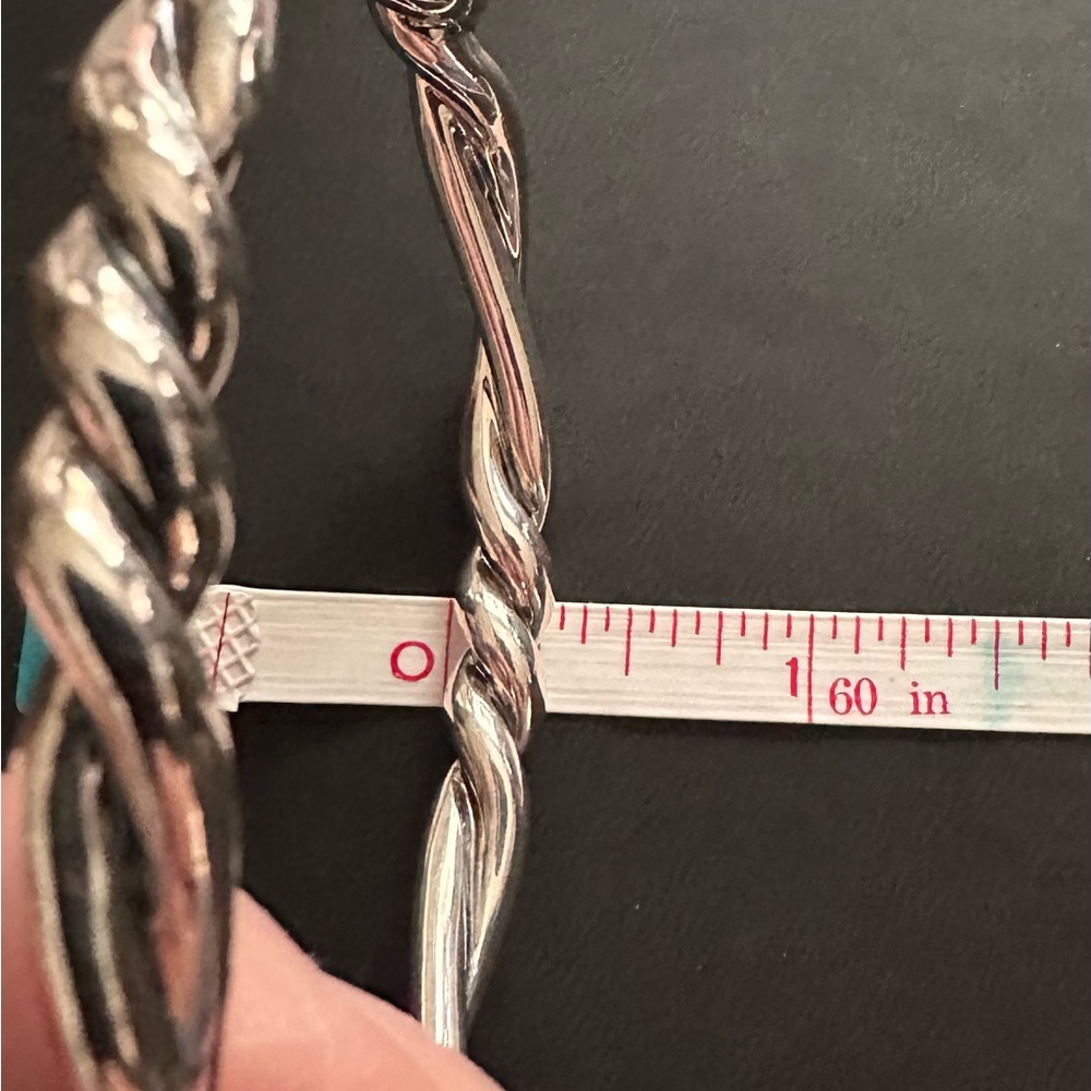David Yurman Authentic 7mm Heavy
Continuance-Bangle Bracelet-Size Lg Oval - Picture 6 of 12